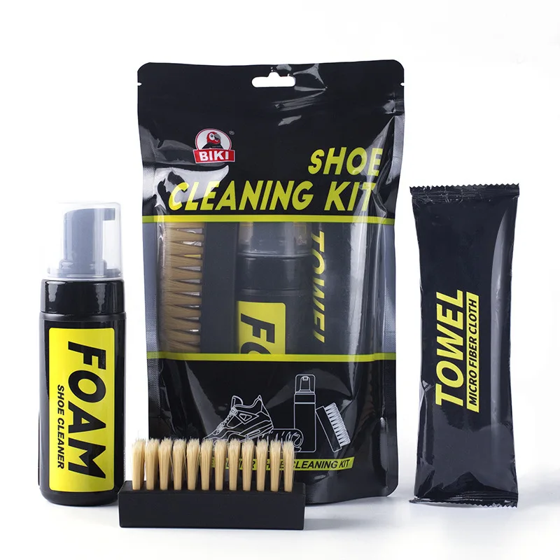 Detergente per scarpe da ginna - Sneaker Care Foam recensione e prezzo